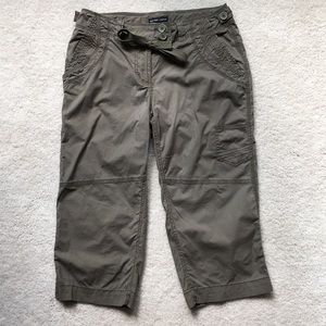 New York & Company capris